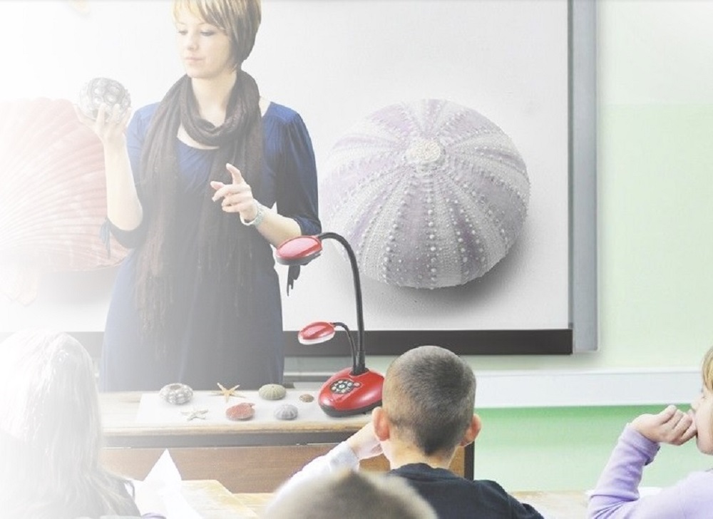 L&rsquo;écran interactif investit les salles de cours