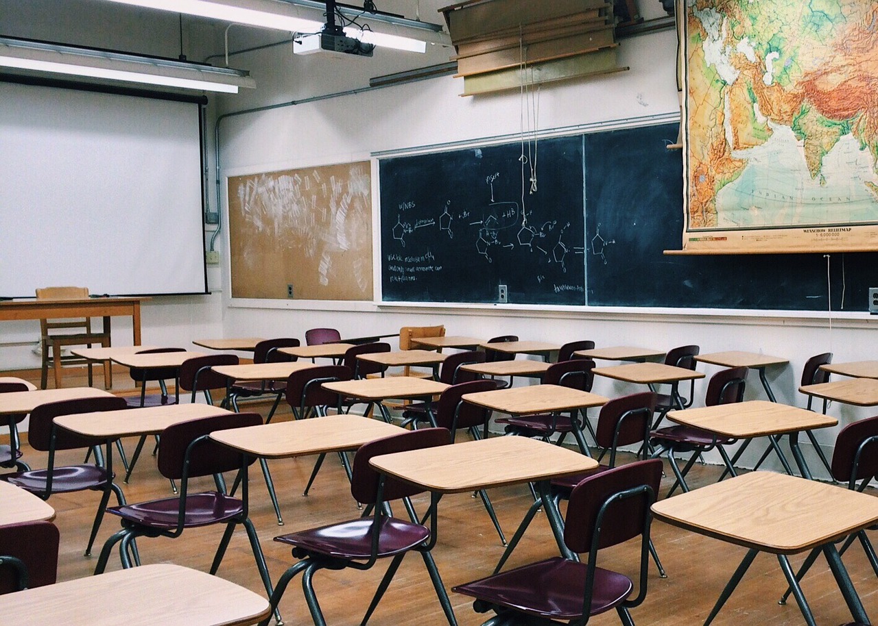 Comment intégrer une école de commerce sans faire la prépa